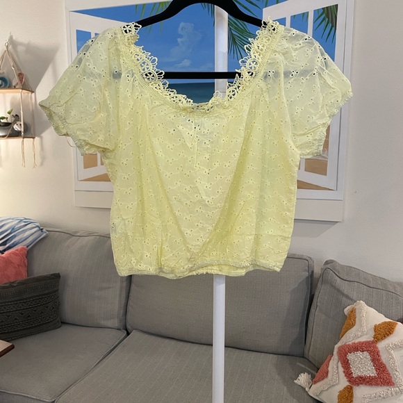 Dance & Marvel Yellow Lace Crop Top - Picture 6 of 6